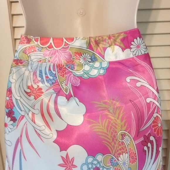 SIZE 6 GIORGIO FIORLINE SKIRT - Picture 7 of 7